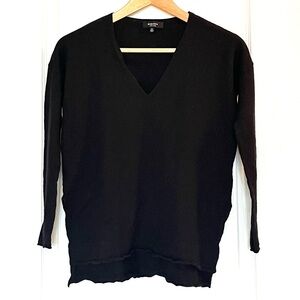 Babaton Aritzia Wool Linen Blend Black V-Neck Sweater XXS Office Wear Normcore